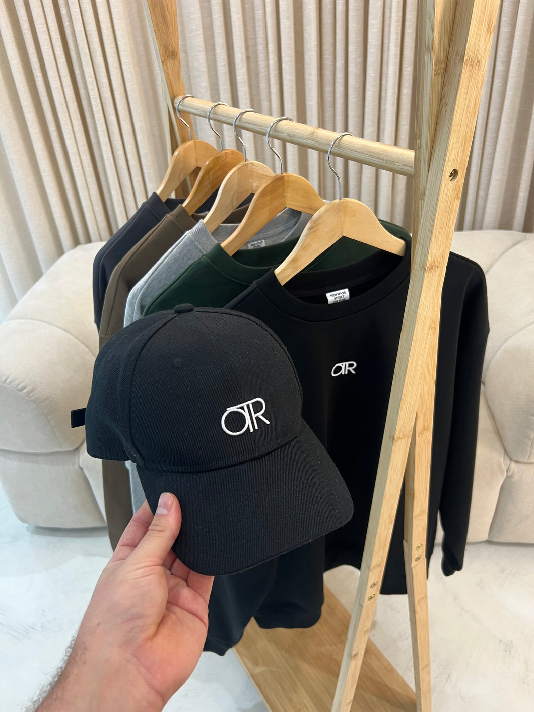 OTR logo cap. Black.